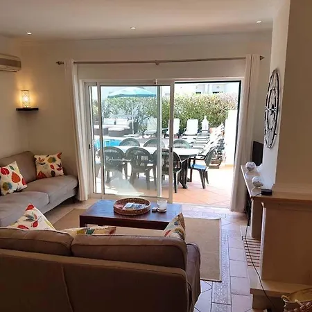 Sleeps 8 With Pool Air Con And Wifi Villa *